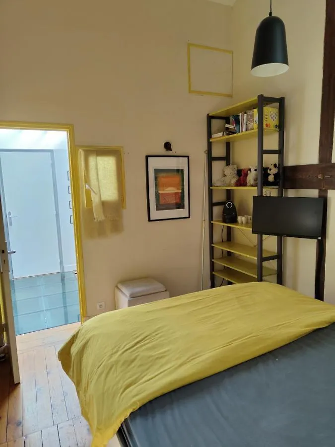 Vakantiehuis Atelier D'Artiste - Loft With Garden Center Of Paris Villa Frankrijk